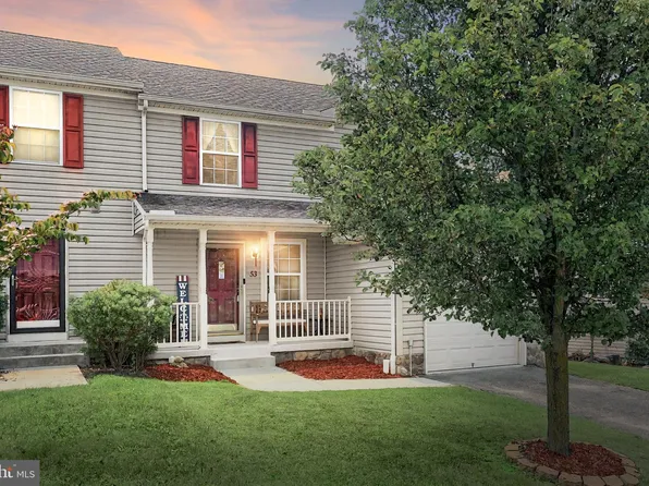 53 Skyview Cir, Hanover, PA 17331