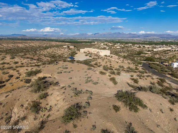 6840 Bright View Rd, Las Cruces, NM 88007