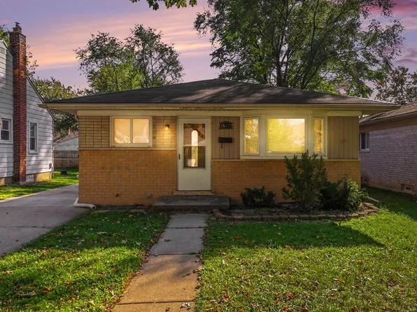 26273 Eton Ave, Dearborn Heights, MI 48125