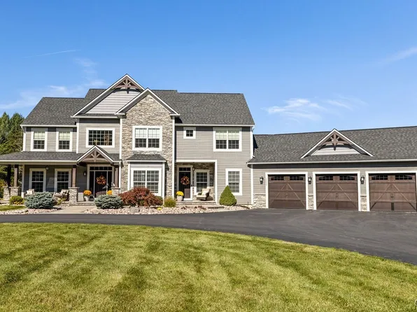 2020 Limber Pine Cir, Manlius, NY 13104