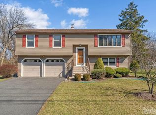 53 Bristol Rd, Piscataway, NJ 08854