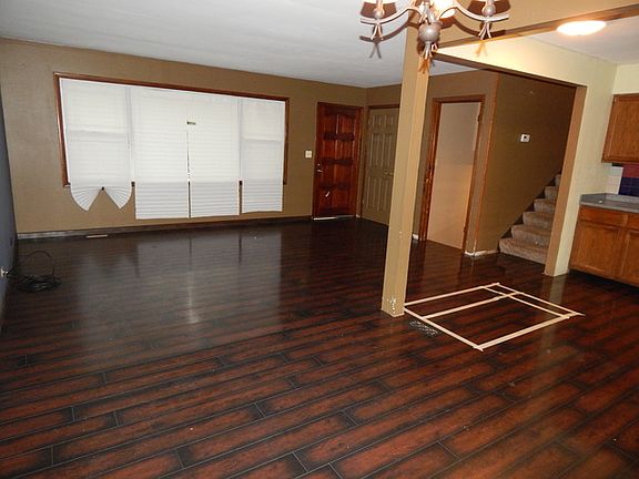 4th image of 2116 Lynwood St