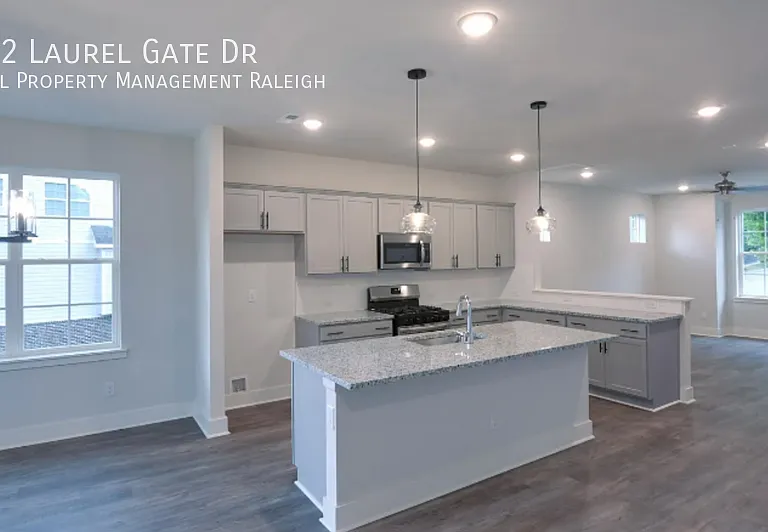802 Laurel Gate Dr — Photo 4