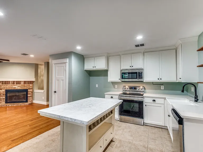 2613 Hidden Valley Dr — Photo 12