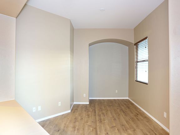 4th image of 7832 W Sourwood Ct