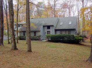 5930 Corrigan Rd, Doylestown, PA 18902