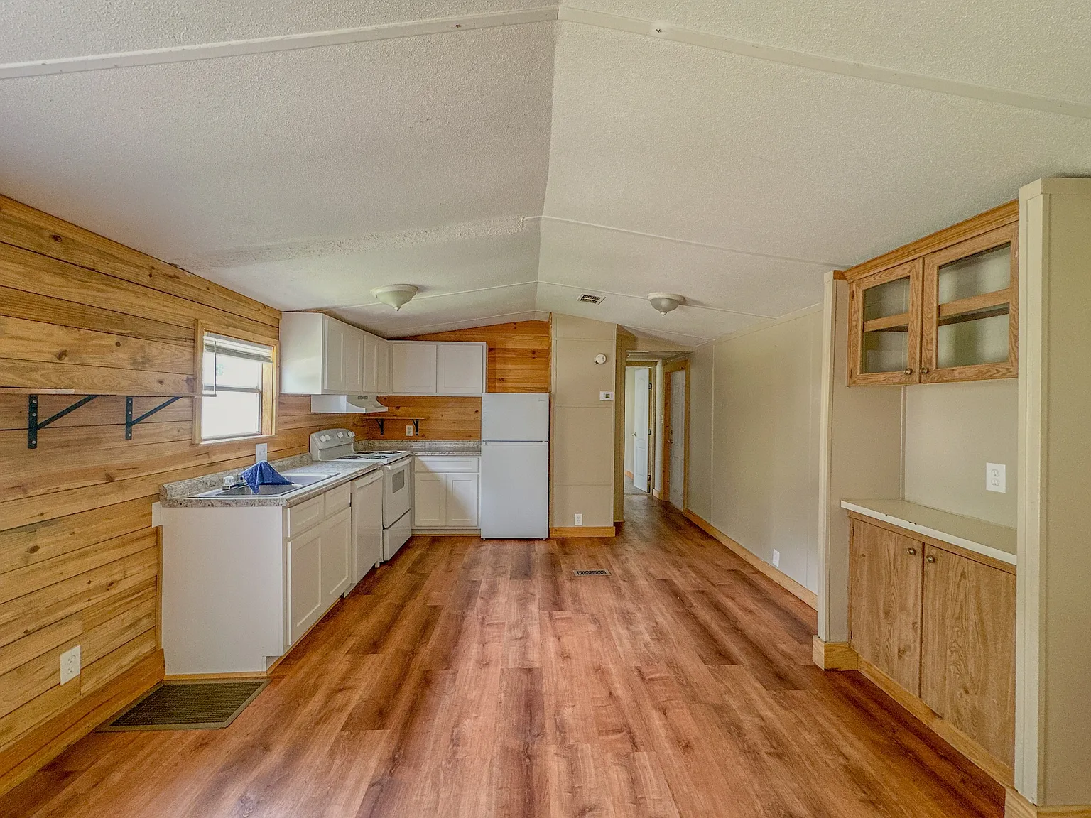 24 Wrights Ln - 1 — Photo 4