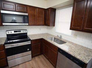 3885 Morefield Rd, Hermitage, PA 16148