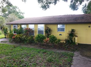 1235 34th Ave E, Bradenton, FL 34208