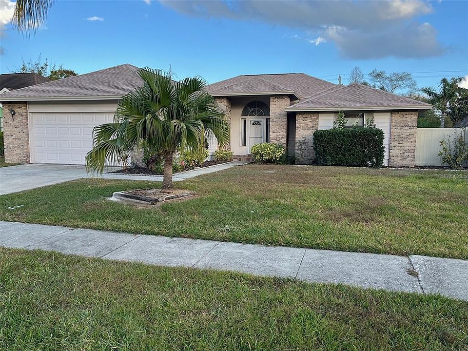 1st image of 14905 Pelican Point Pl