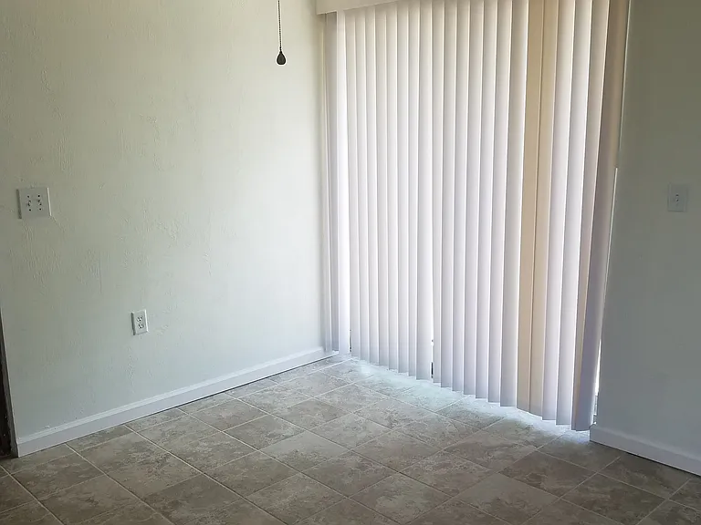 3166 La Paloma Ave #N — Photo 5