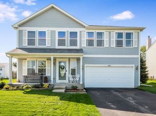 601 E Garfield St, Waterman, IL 60556