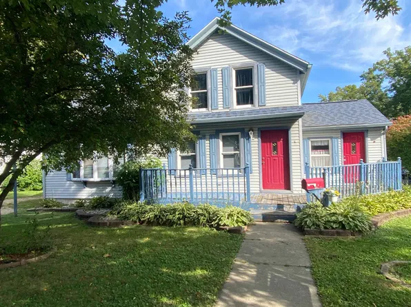 284 E Main St, Evansville, WI 53536