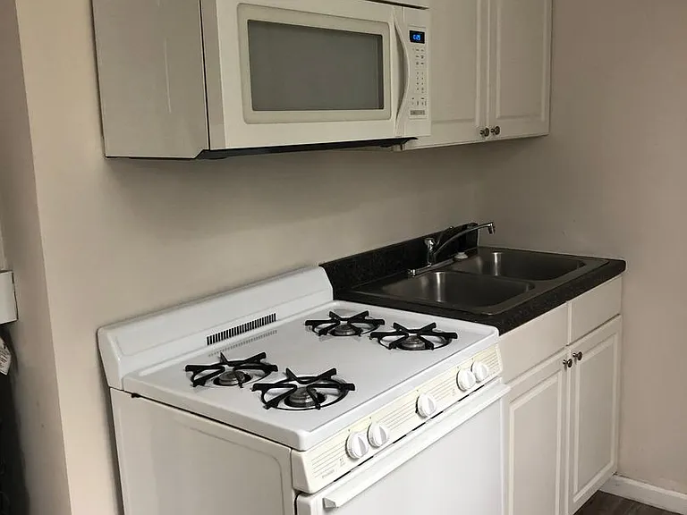 703 W Park Ave — Photo 7