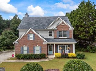 6104 Saddlehorse Dr, Flowery Branch, GA 30542