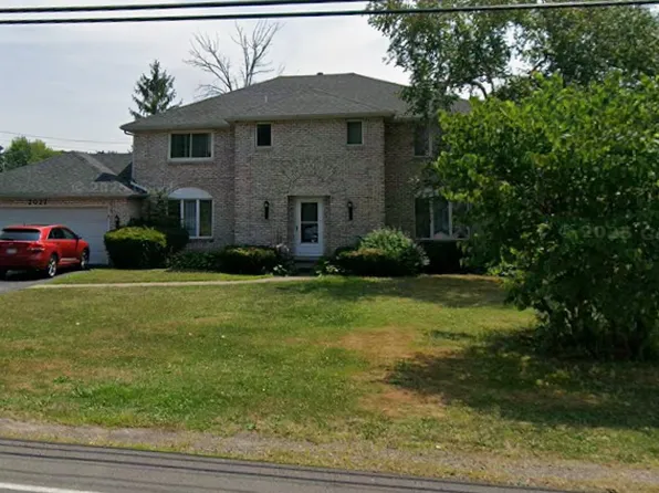 2027 Tuscarora Rd APT 2, Niagara Falls, NY 14304