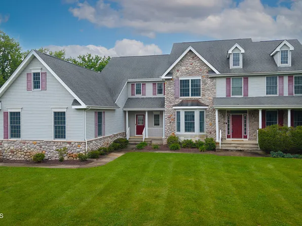 3 Hartshorne Drive, Millstone, NJ 08510