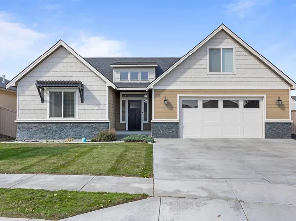 1327 N Oklahoma Pl, Kennewick, WA 99336