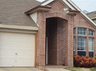 4925 Orchid Dr, Fort Worth, TX 76137