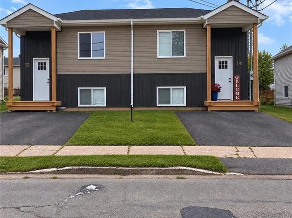 14 Cedar St #12, Moncton, NB E1C 7L2