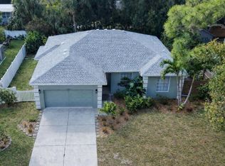 2442 Hively St, Sarasota, FL 34231