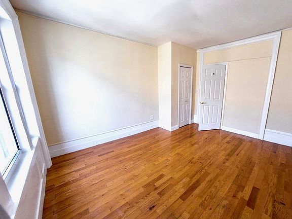 4th image of 510 W 184th St APT 51
