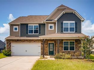 7708 Kelburn Ln, Charlotte, NC 28273