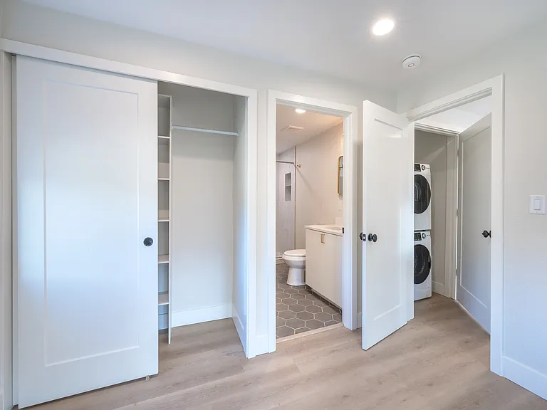 Primary En-Suite