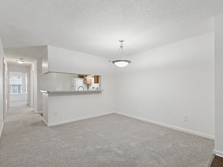 Stonegate Apartments — Photo 17