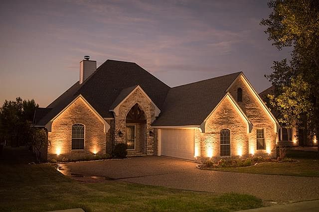 1st image of 3316 Preston Club Dr