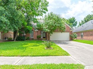711 Far Pines Dr, Spring, TX 77373