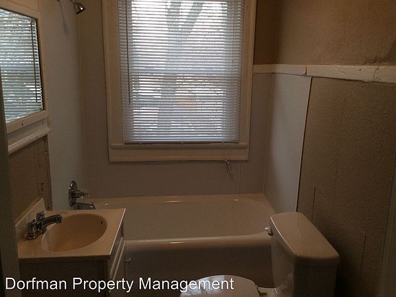 3rd image of 3363 N College Ave