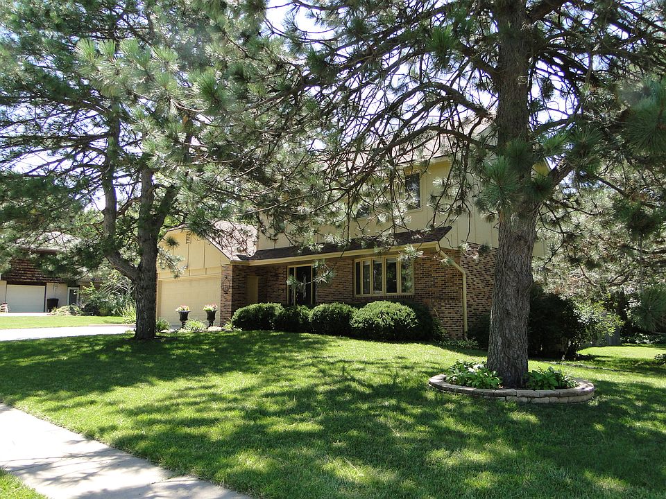 1st image of 6109 Deerwood Dr