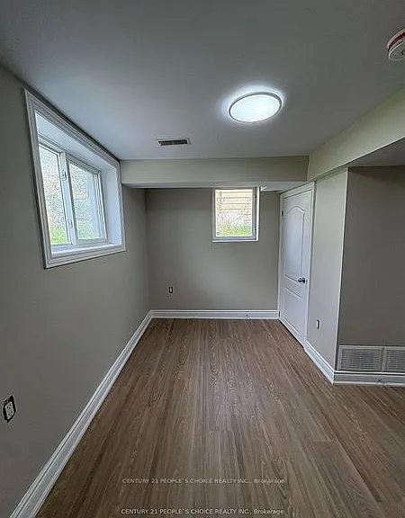 3404 Monica Dr N — Photo 5