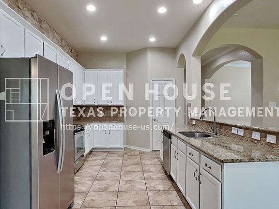 5th image of 12419 Adams Ridge Ln