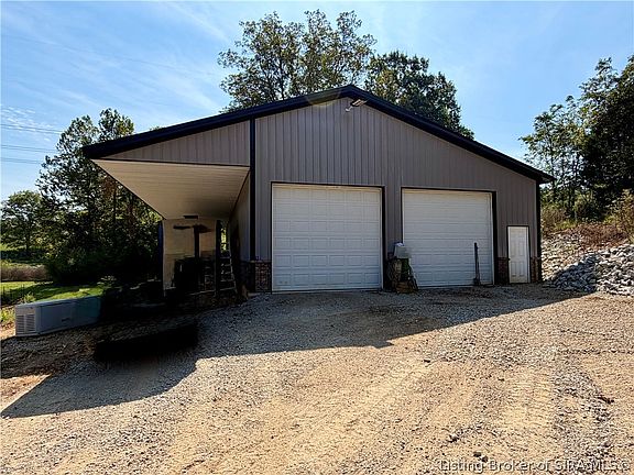 2nd image of 3969 S Martinsburg Road