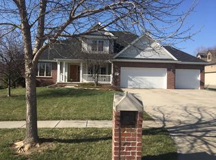 2536 Ridgeline Ct, Lincoln, NE 68512