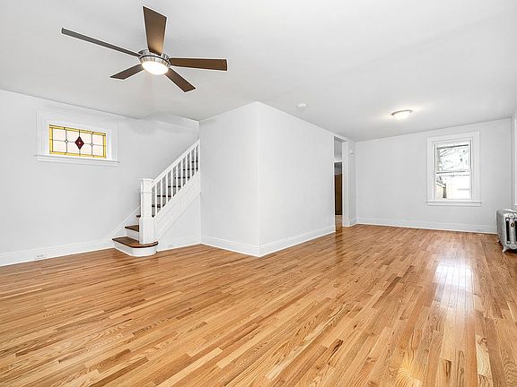 2nd image of 4827 206th St