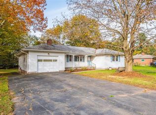 31 Washington Rd, Cromwell, CT 06416