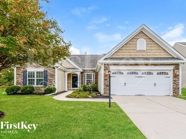 604 Piedmont Crossing Dr, High Point, NC 27265