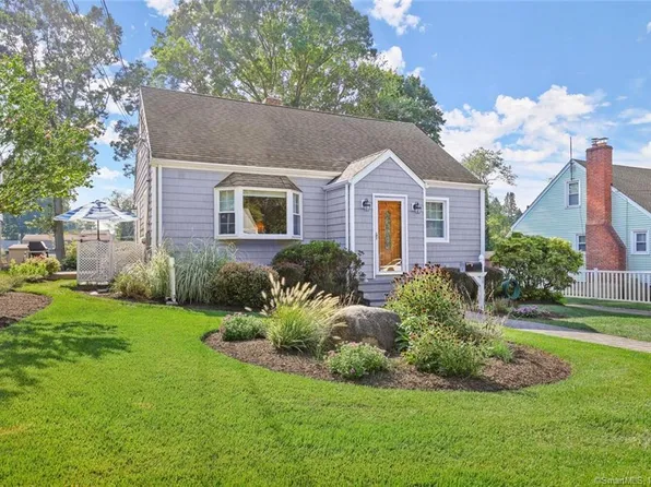 26 Hemlock Drive, Milford, CT 06461