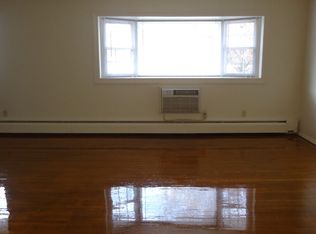 5 Hasbrouck Dr APT H, Garnerville, NY 10923