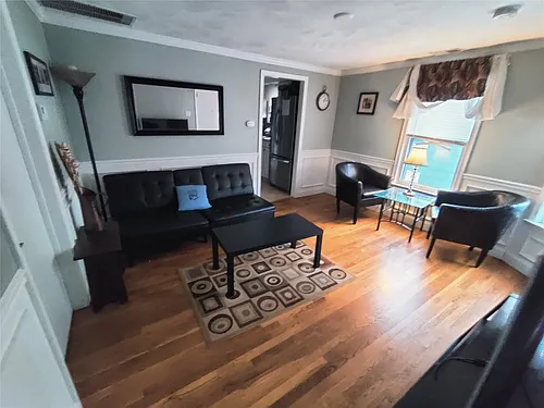 51 Allen St #1 Photo 1