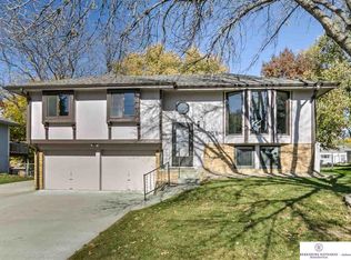 13310 Hascall St, Omaha, NE 68144