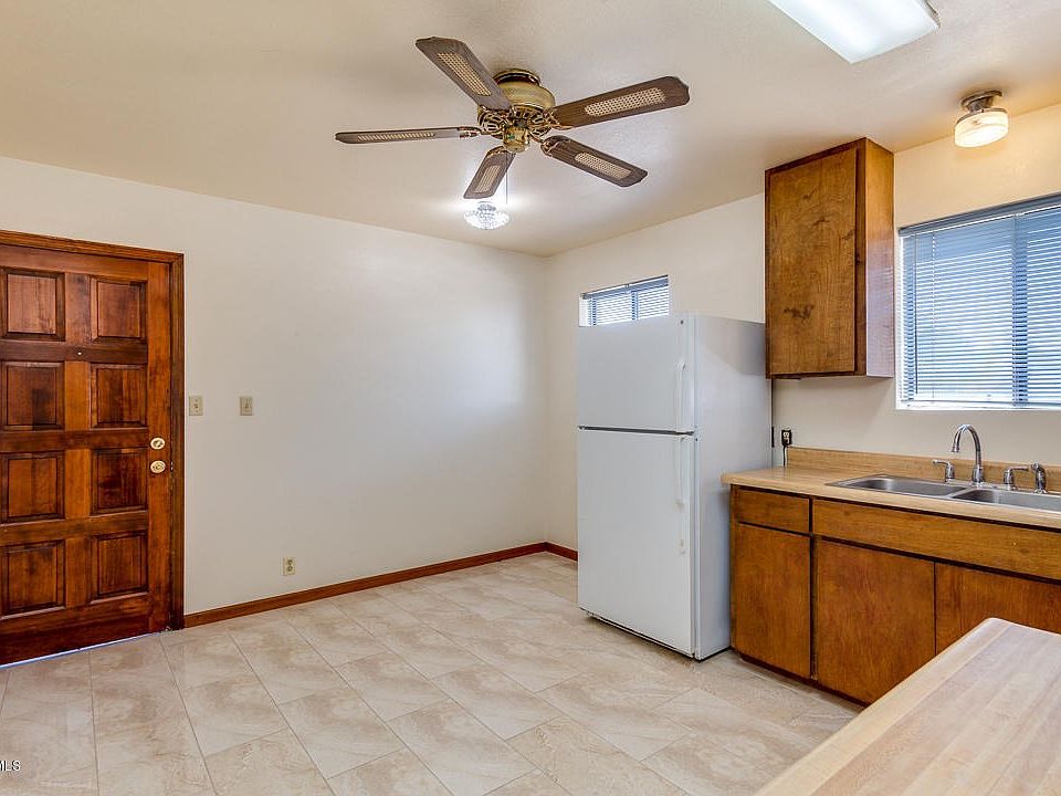 Unit 1  Kitchen