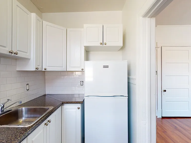 384 Maclaren St #23 — Photo 27