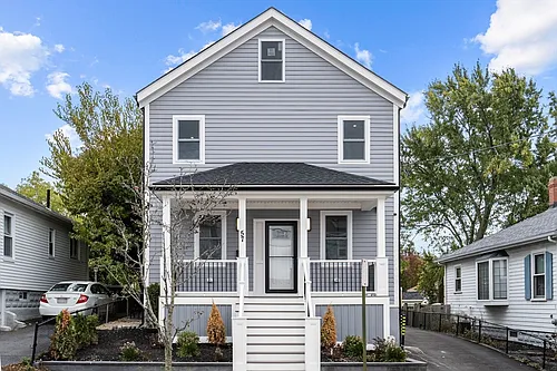 57 Windsor St Photo 1
