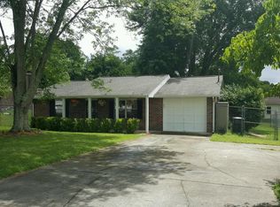 1916 Cecil Johnson Rd, Knoxville, TN 37921