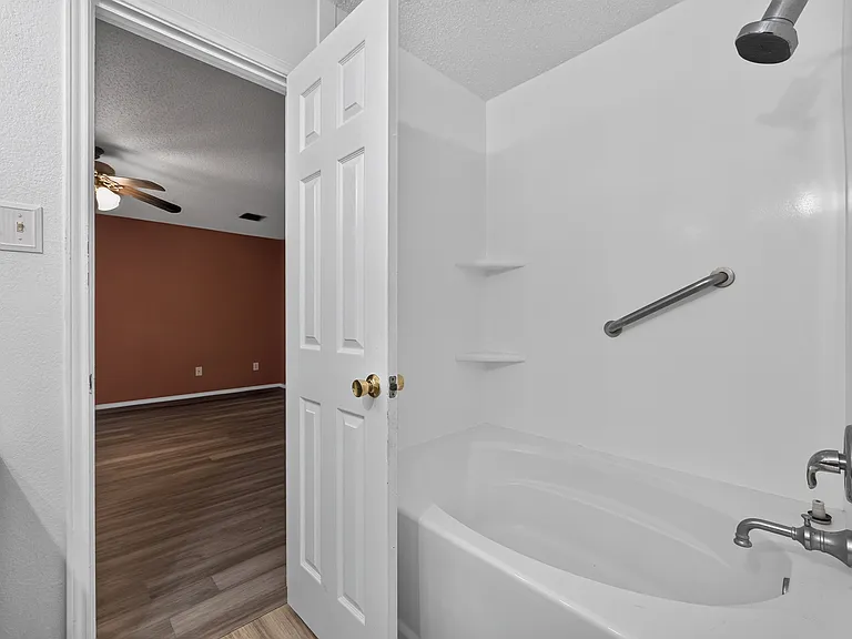 5416 Temecula Rd — Photo 18