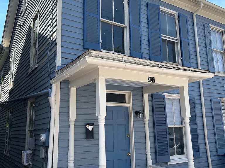 307 S Kent St — Photo 1